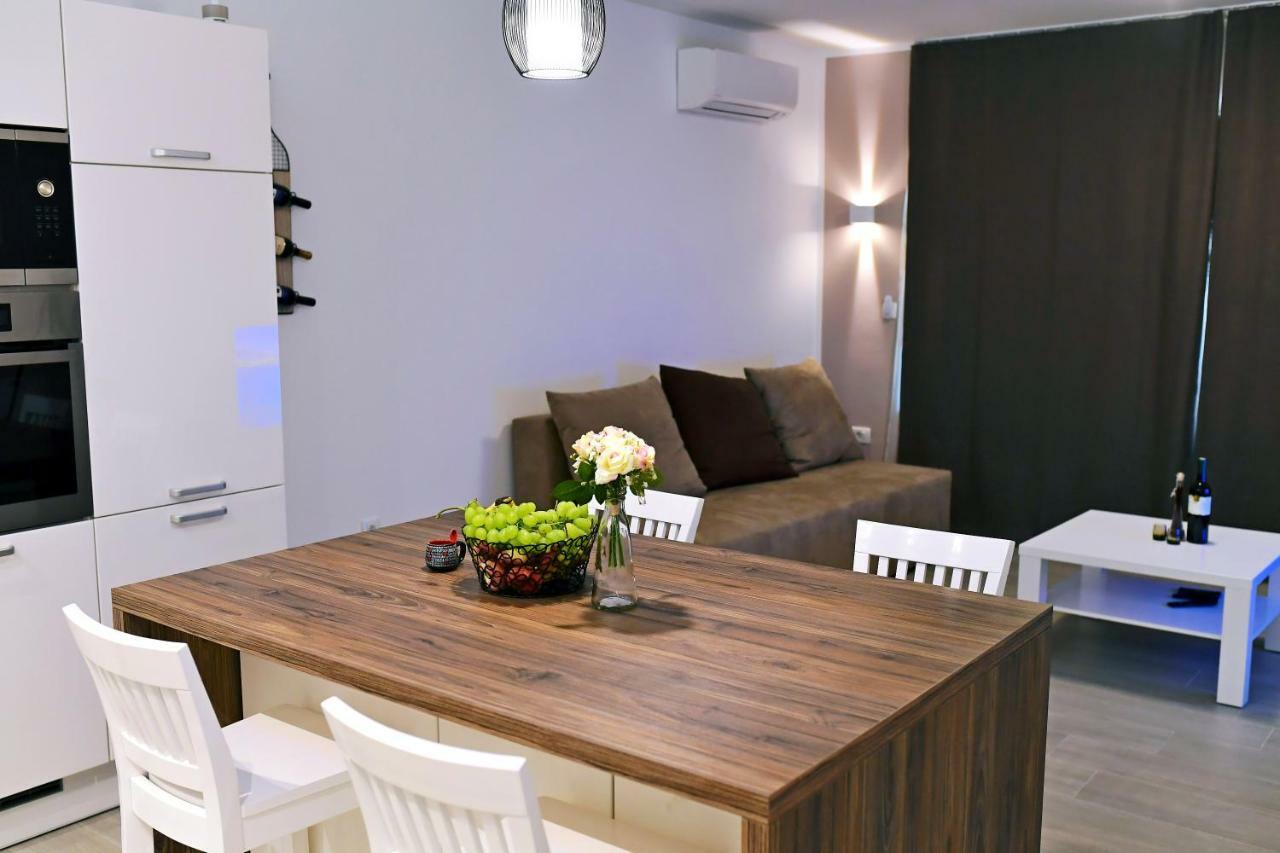 Apartment Luce 奈维斯 外观 照片